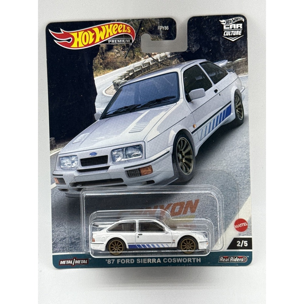 Hot '87 Ford Wheels Sierra Cosworth Premium Diecast Model 1:64 White Metal